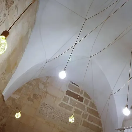 Donna Adelaide - Centro Storico * 莱切