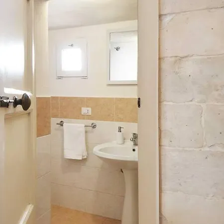 Donna Adelaide - Centro Storico * 莱切