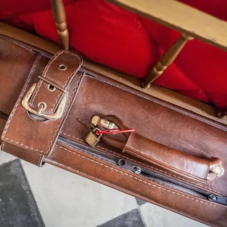 Donna Adelaide - Centro Storico 公寓