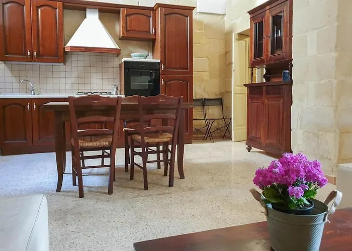 Donna Adelaide - Centro Storico *