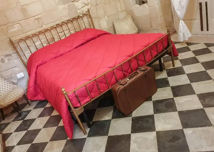 Donna Adelaide - Centro Storico * לצ'ה